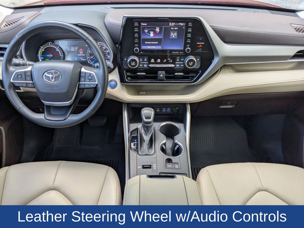 2022 Toyota Highlander Hybrid XLE