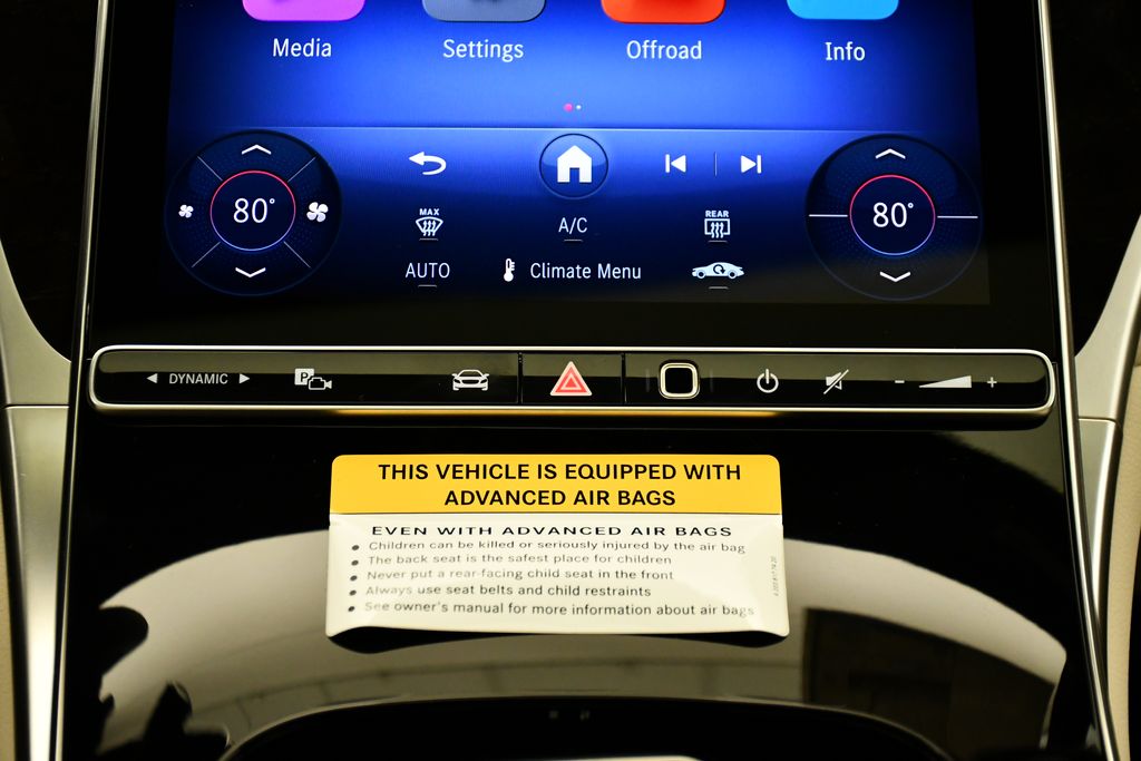 Thumbnail: 2026 Mercedes-Benz GLC - 28