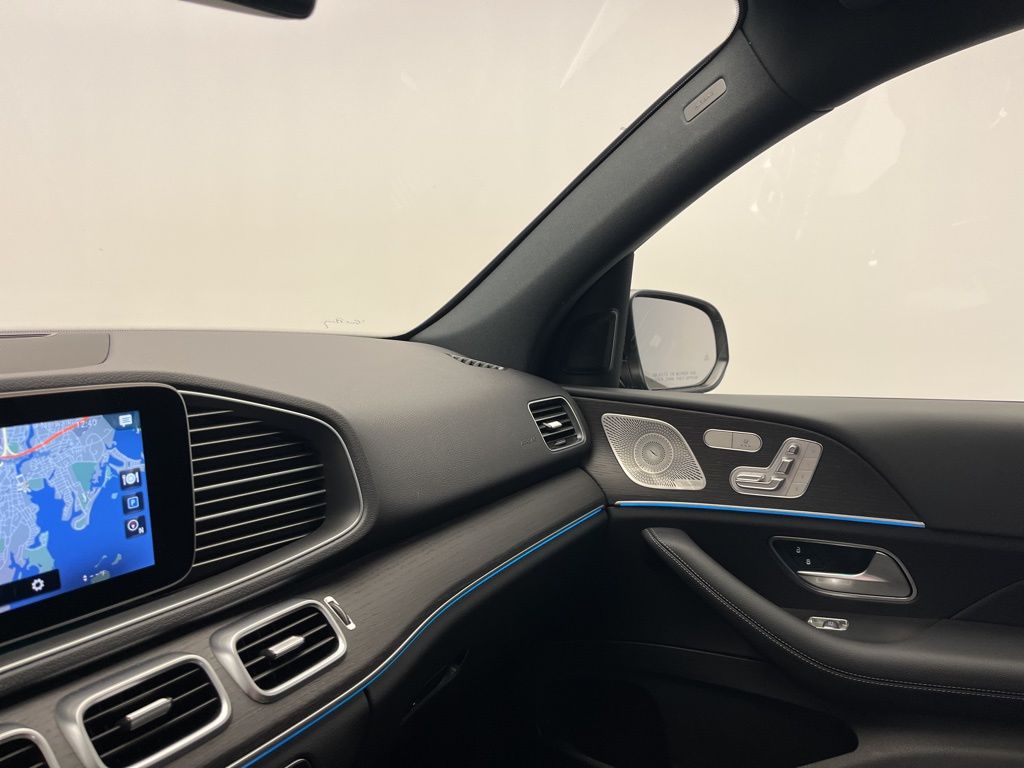 Thumbnail: 2023 Mercedes-Benz GLE - 21
