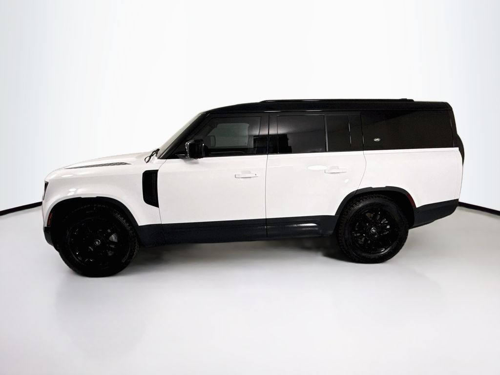 Thumbnail: 2024 Land Rover Defender - 8