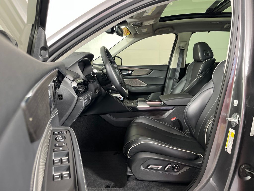 Thumbnail: 2023 Acura MDX - 26