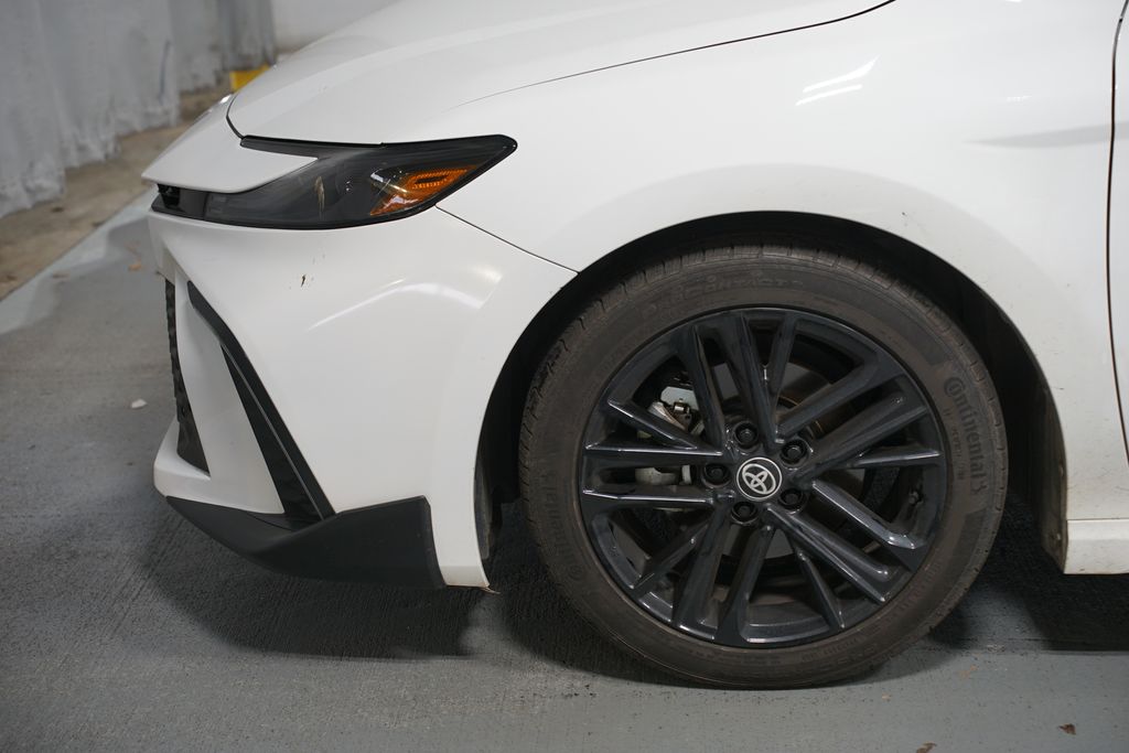 Thumbnail: 2025 Toyota Camry - 5