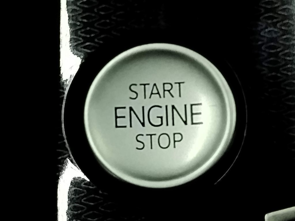 2025 Volkswagen Taos 1.5T SE Black