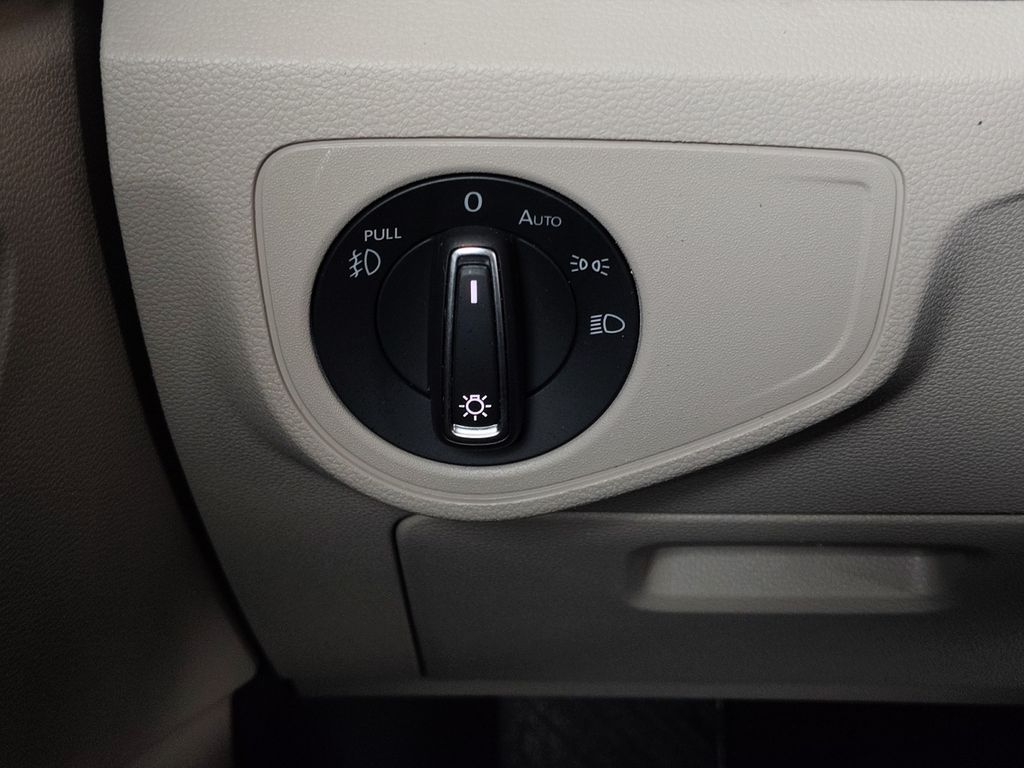 Used Car 2019 Volkswagen Atlas  2.0t Se For Sale Under $15,000 In Austin, Texas