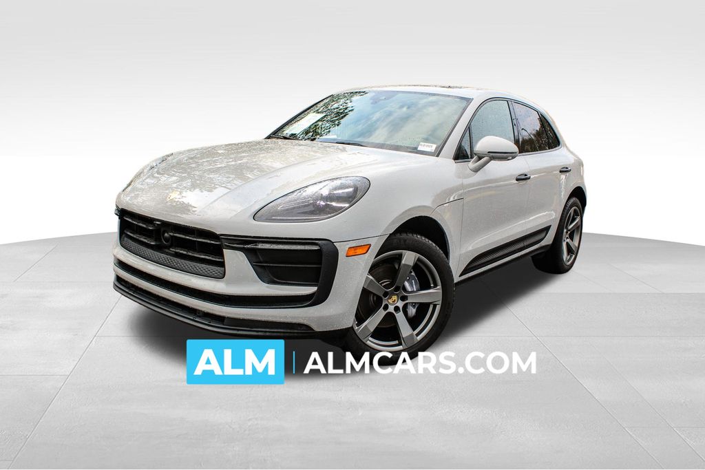 2024 Porsche Macan AWD