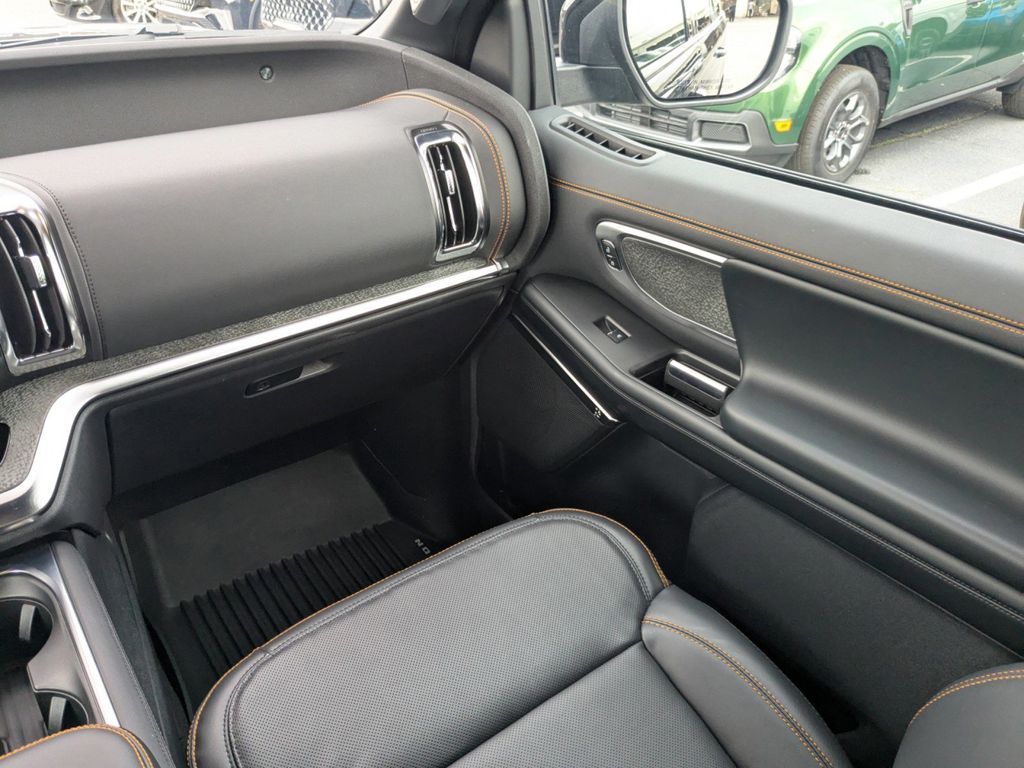 2025 Ford Expedition Tremor