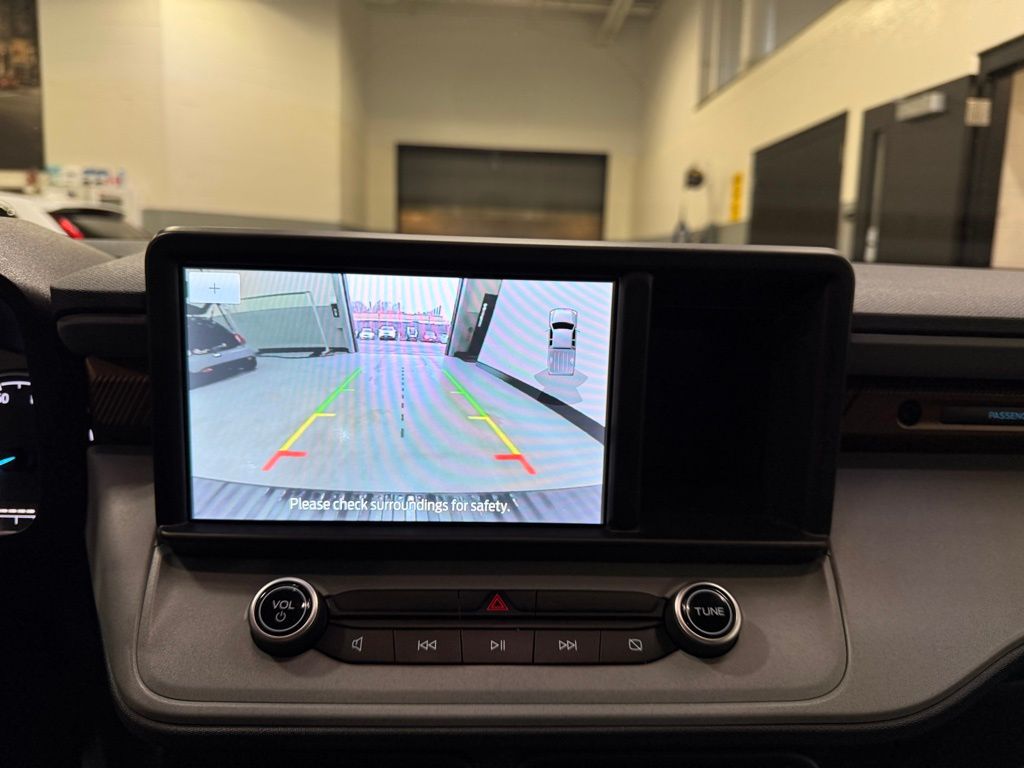 Thumbnail: 2022 Ford Maverick - 17