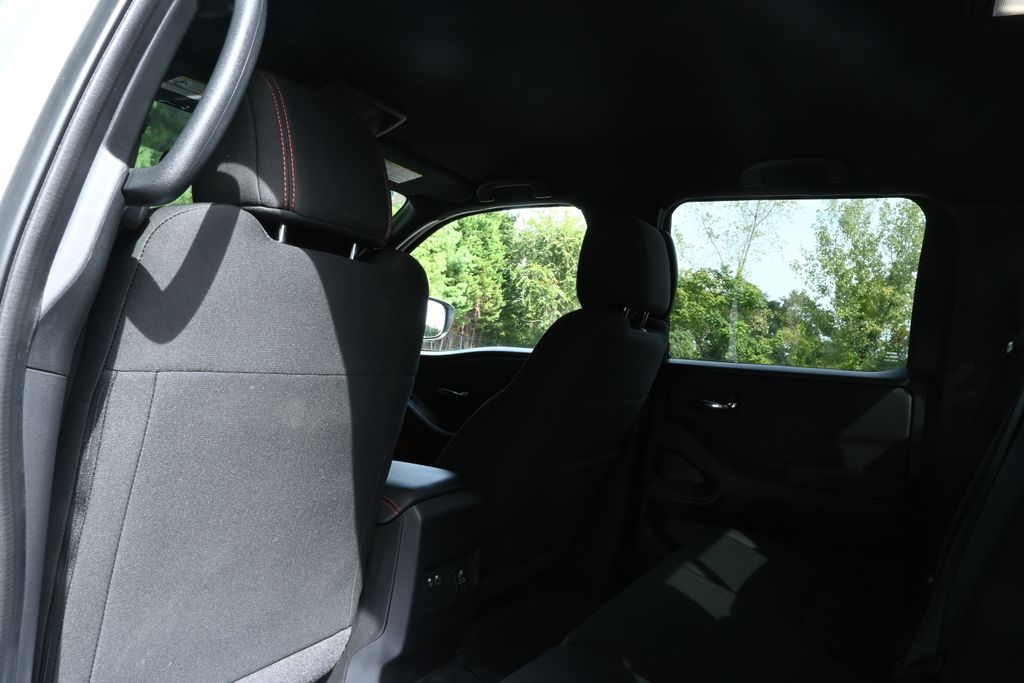 Thumbnail: 2023 Nissan Frontier - 31