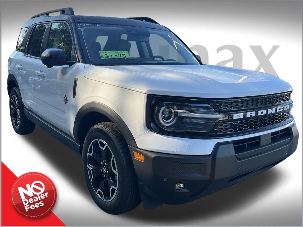 2025 Ford Bronco Sport Outer Banks's photo