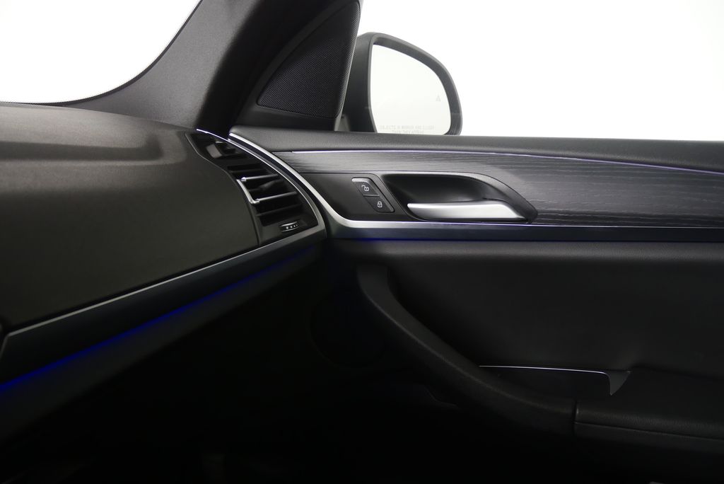 Thumbnail: 2024 BMW X3 - 27