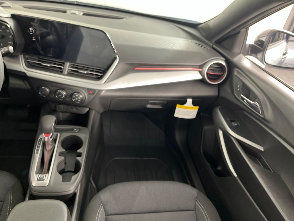 Thumbnail: 2026 Chevrolet Trax - 19