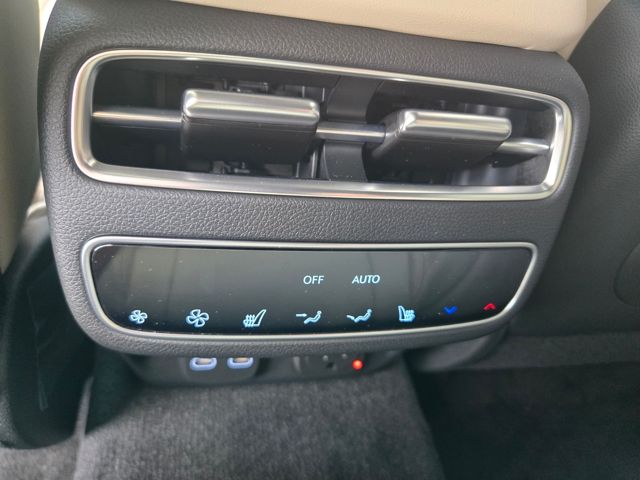 2026 Genesis GV70 Sport Prestige 32
