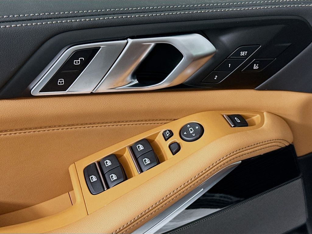 Thumbnail: 2026 BMW X5 - 20
