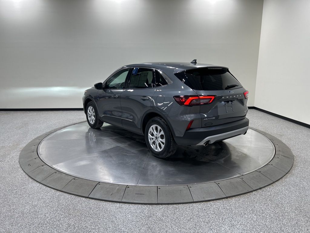 used 2023 Ford Escape car, priced at $22,937