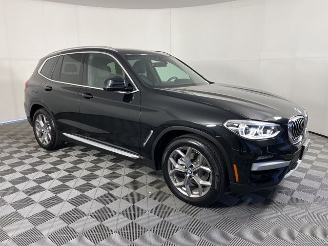 Thumbnail: 2021 BMW X3 - 3