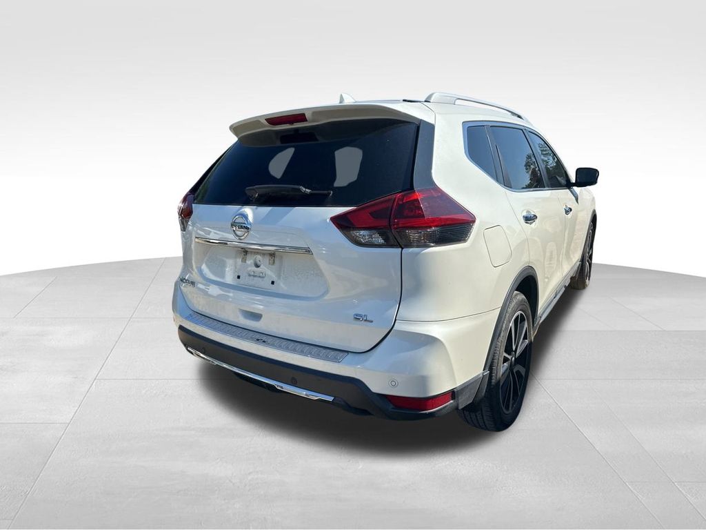2020 Pearl White Tricoat Nissan Rogue SL FWD SUV