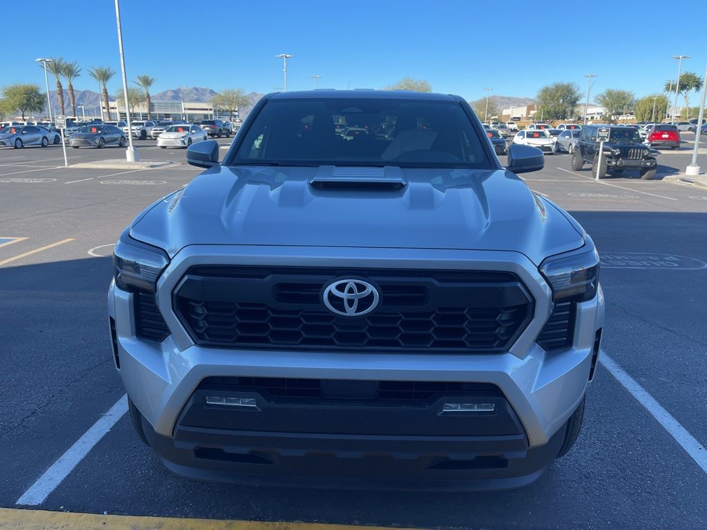 Thumbnail: 2025 Toyota Tacoma - 3