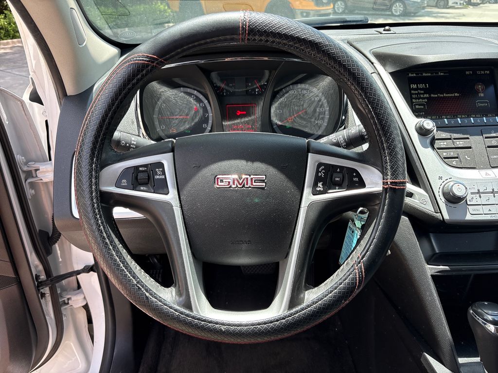 Used 2016 White GMC SLE-2 image 17