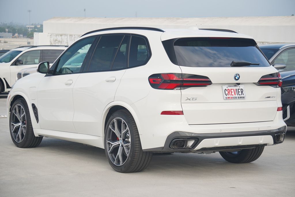 Thumbnail: 2026 BMW X5 - 8