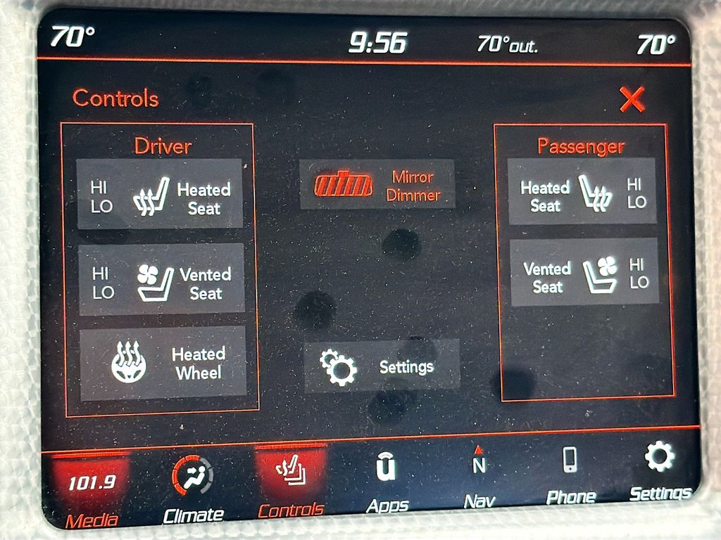 Used 2022 Red Dodge SRT Hellcat image 20