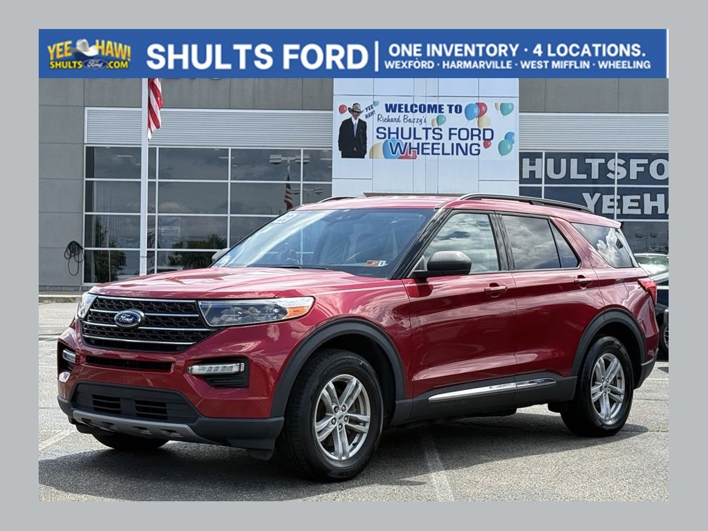 Rapid Red Metallic Tinted Clearcoat 2022 Ford Explorer SUV / Crossover All-Wheel Drive Automatic