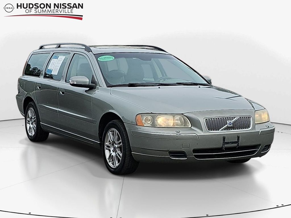 2007 Volvo V70 2.4 Wagon Front-Wheel Drive 5-Speed Automatic