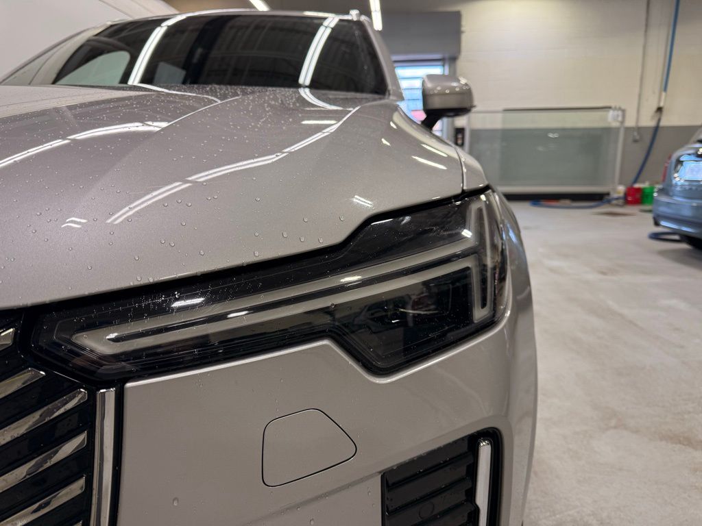 Thumbnail: 2025 Volvo XC90 - 9