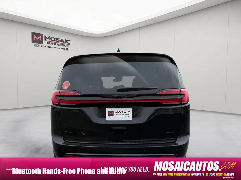 2026 Chrysler Pacifica