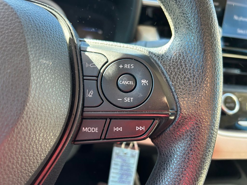 Thumbnail: 2022 Toyota Corolla - 18