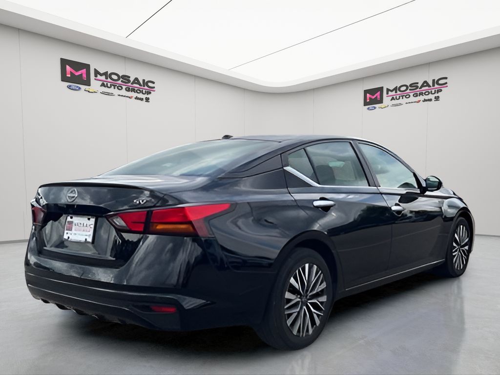 2023 Nissan Altima