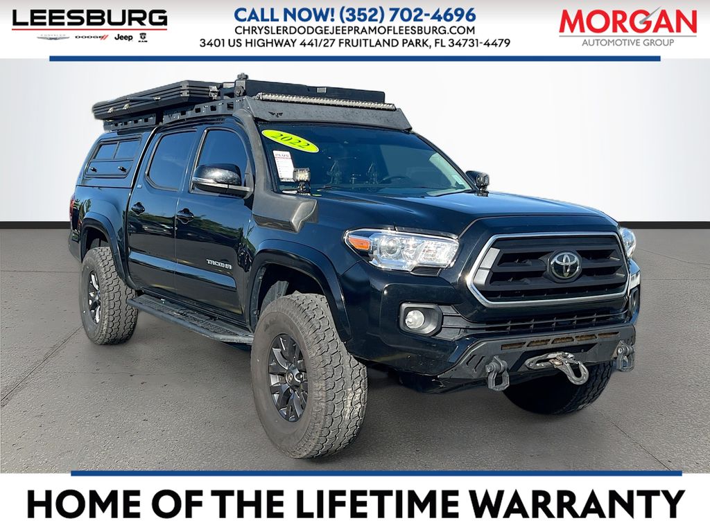 Midnight Black Metallic 2022 Toyota Tacoma Pickup Truck Four-Wheel Drive 6-Speed Automatic