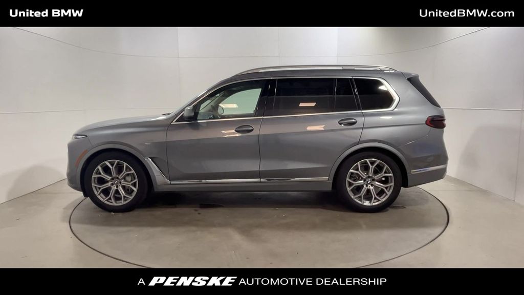 2024 BMW X7 xDrive40i 5
