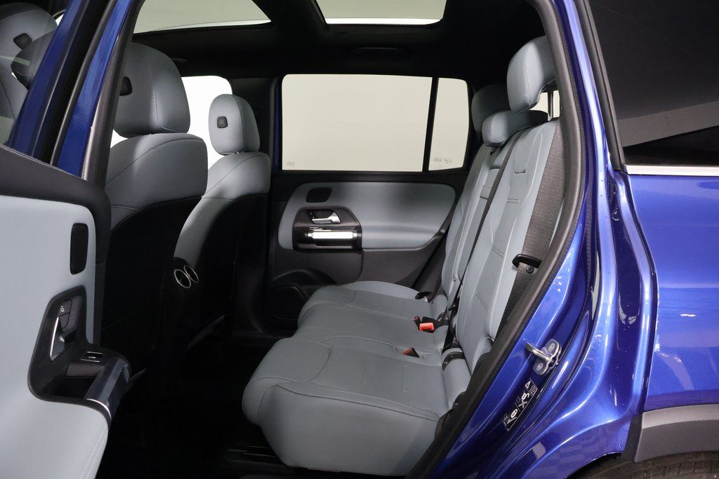 Thumbnail: 2026 Mercedes-Benz GLB - 6