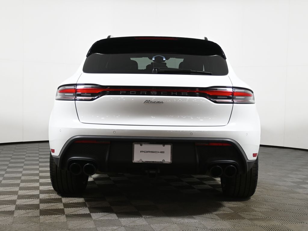 Thumbnail: 2025 Porsche Macan - 6