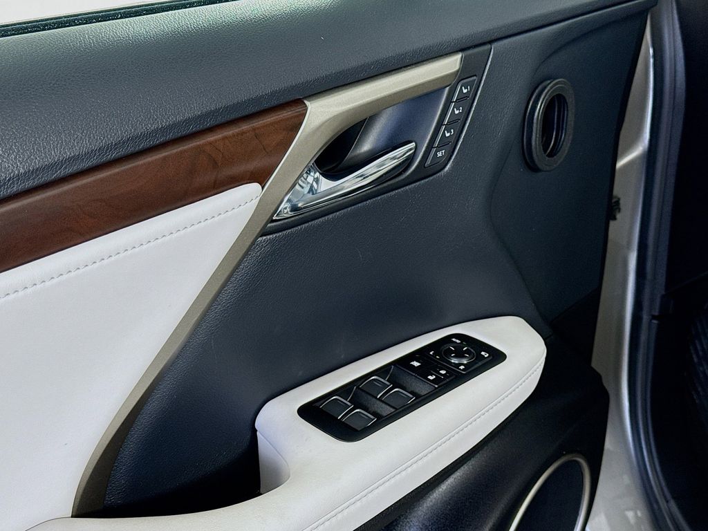 Thumbnail: 2022 Lexus RX - 18