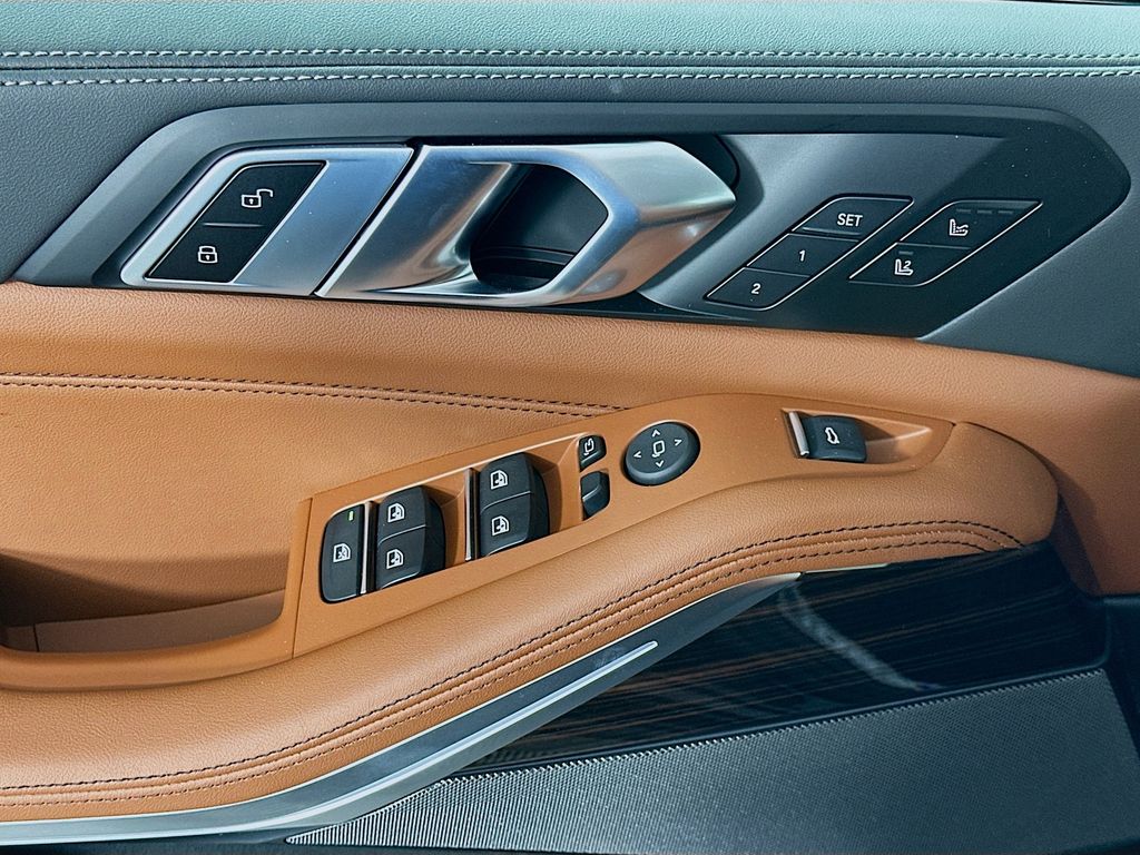 Thumbnail: 2026 BMW X5 - 20