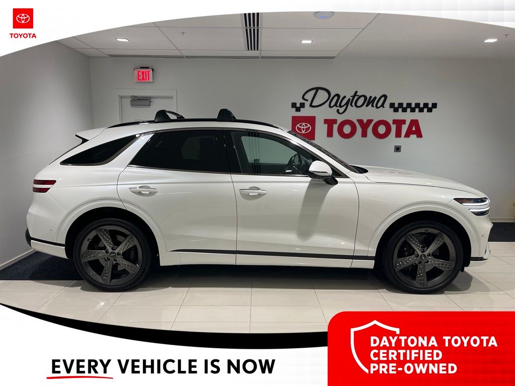 Used 2025 Genesis GV70 SUV