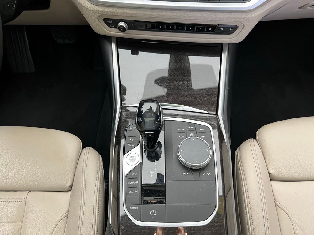 Thumbnail: 2020 BMW 3 Series - 11