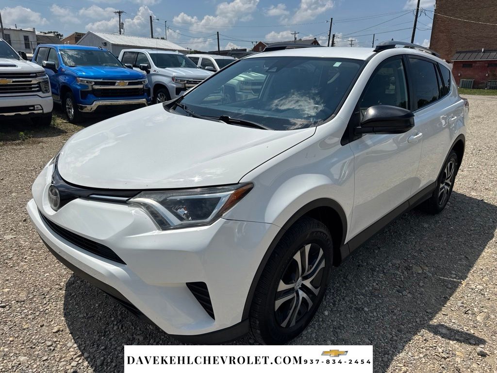  2017 Toyota RAV4 LE AWD   