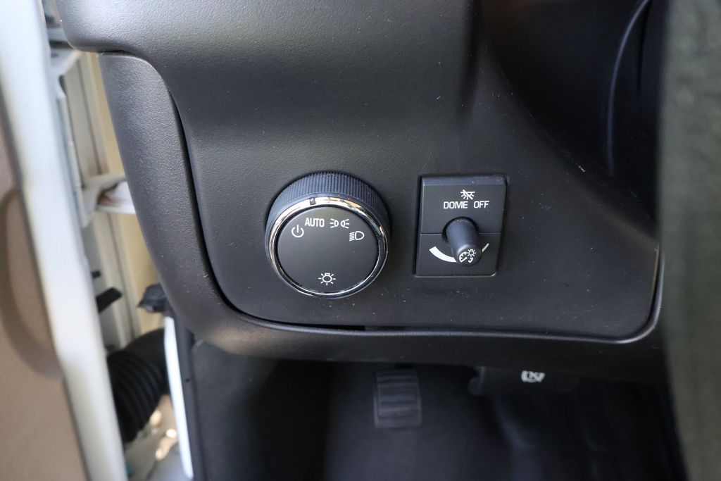 Thumbnail: 2022 Chevrolet Express - 16