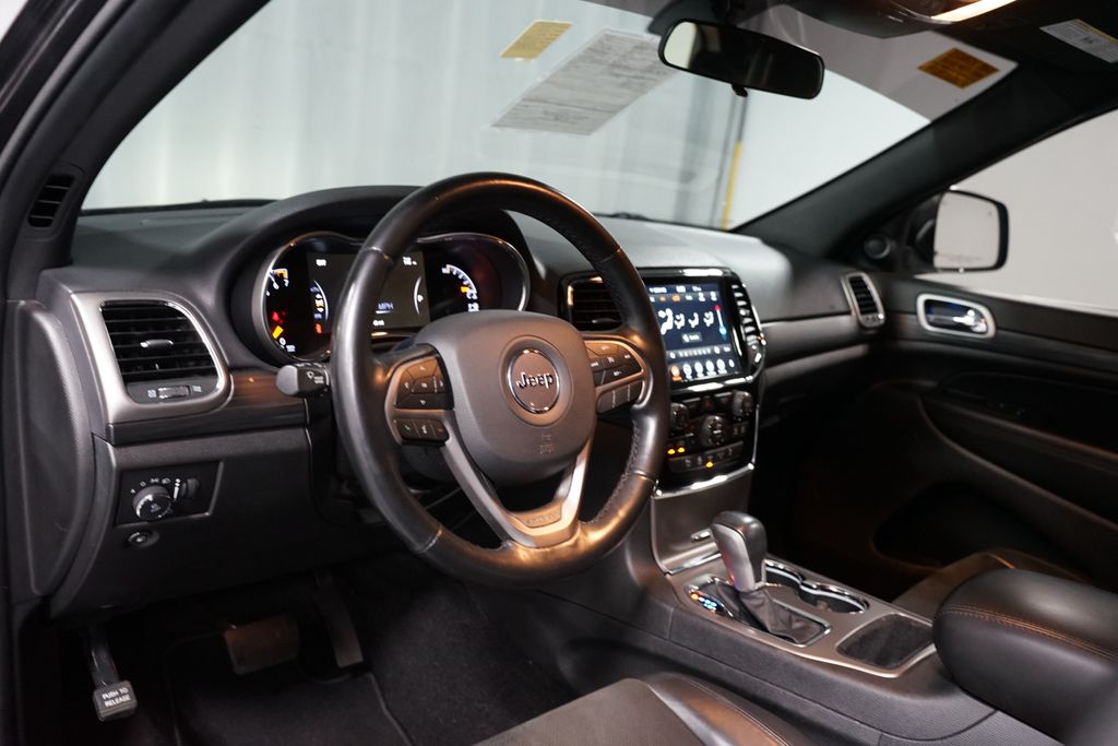 Thumbnail: 2021 Jeep Grand Cherokee - 7
