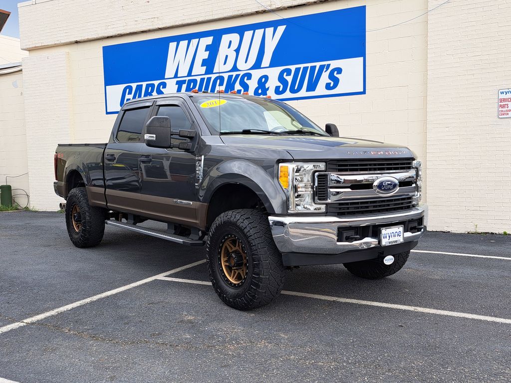 2017 Ford F-250 Super Duty XL Crew Cab 4WD