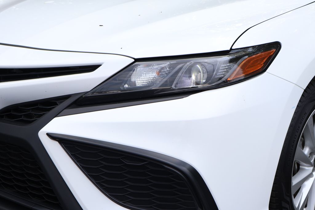 Thumbnail: 2024 Toyota Camry - 3