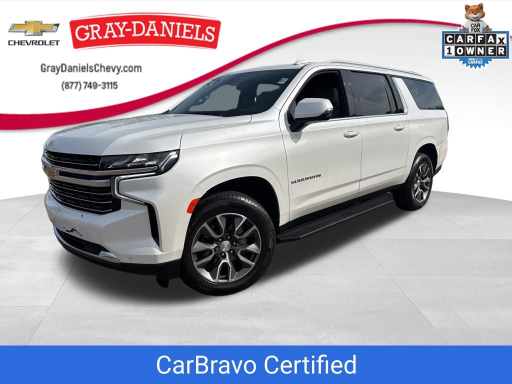 White (Iridescent Pearl Tricoat) 2022 Chevrolet Suburban LT RWD SUV / Crossover 4X2