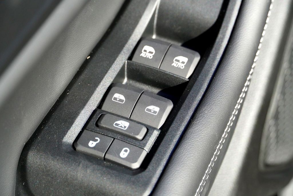 New Car 2025 Jeep Grand Cherokee L  Altitude X For Sale Under $40,000 In Taylor, Texas