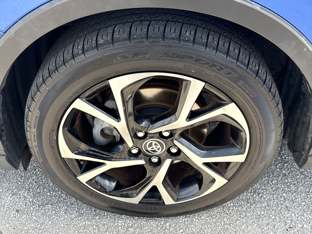 Used 2020 Blue Toyota XLE image 11