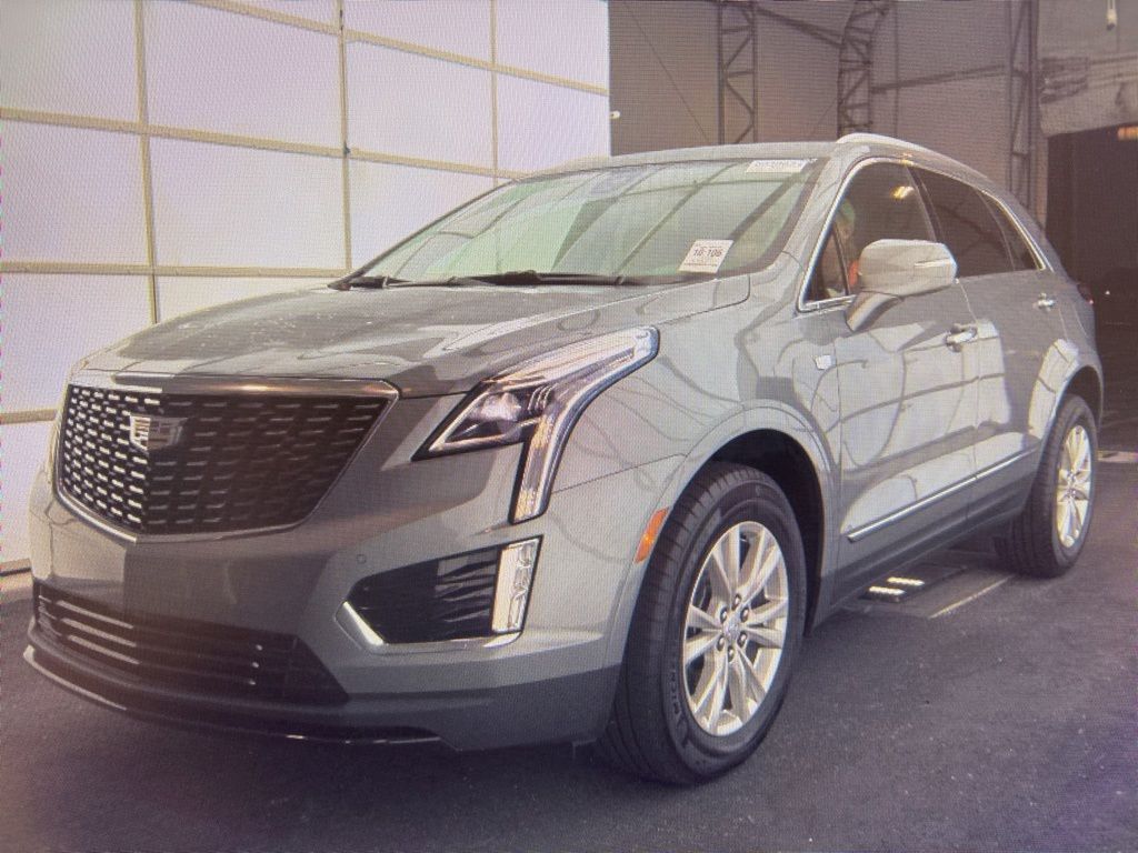 Argent Silver Metallic 2023 Cadillac XT5 Luxury FWD SUV / Crossover Front-Wheel Drive 9-Speed Automatic