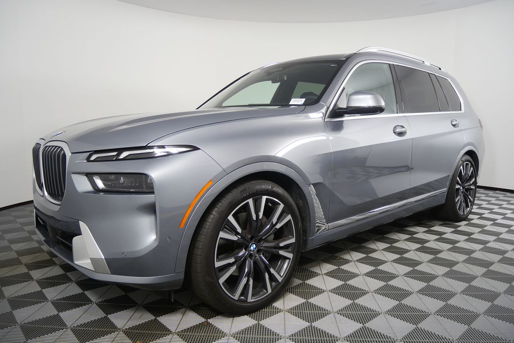 Thumbnail: 2023 BMW X7 - 8