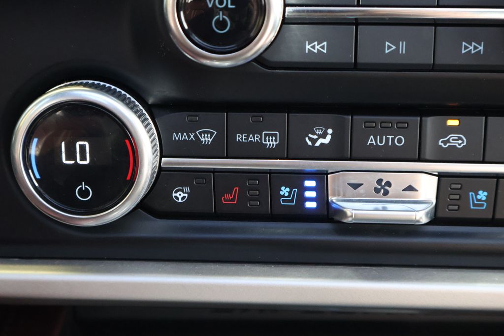 Thumbnail: 2024 Ford Expedition - 18