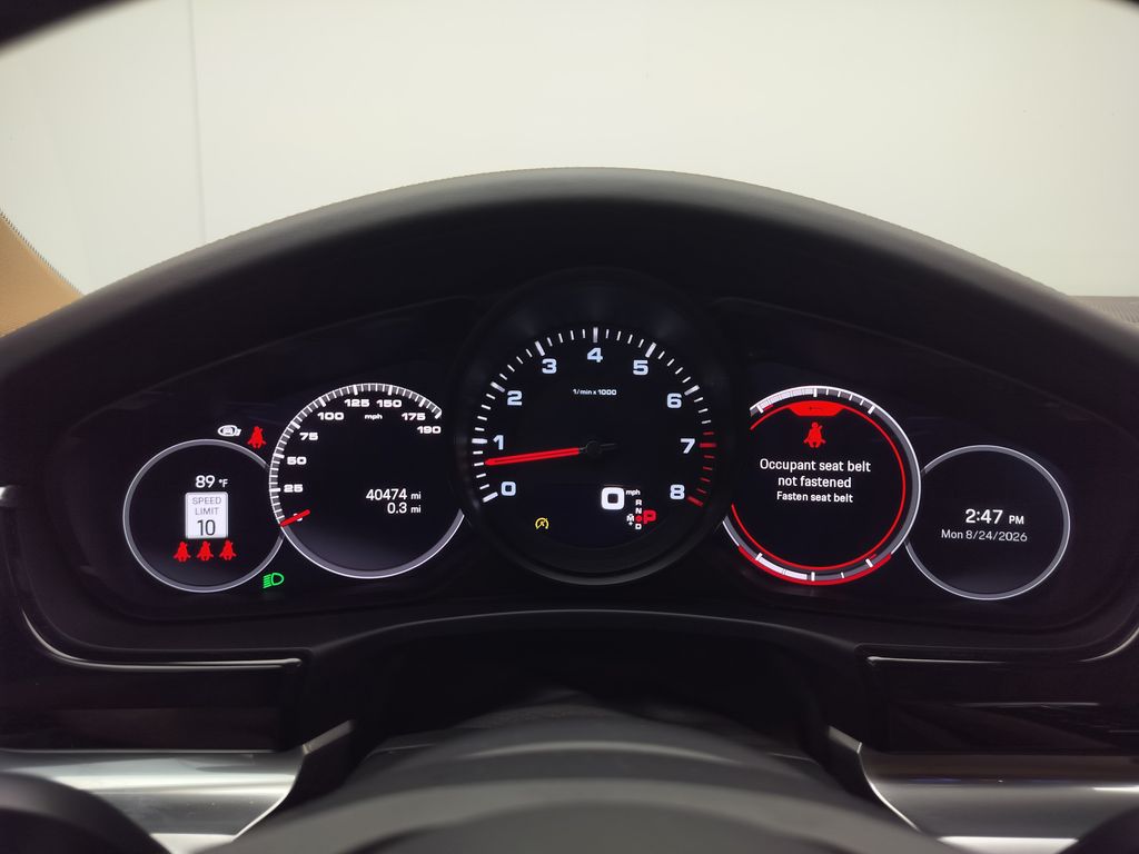 Thumbnail: 2023 Porsche Panamera - 19